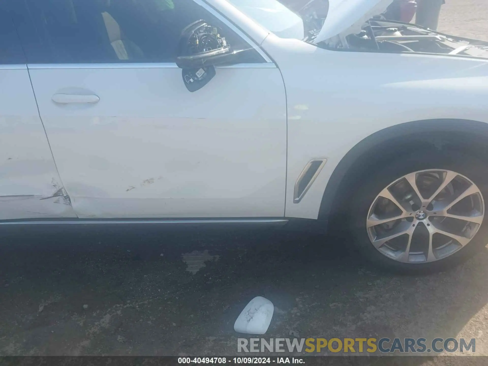 20 Photograph of a damaged car 5UXCR6C08N9J87023 BMW X5 2022