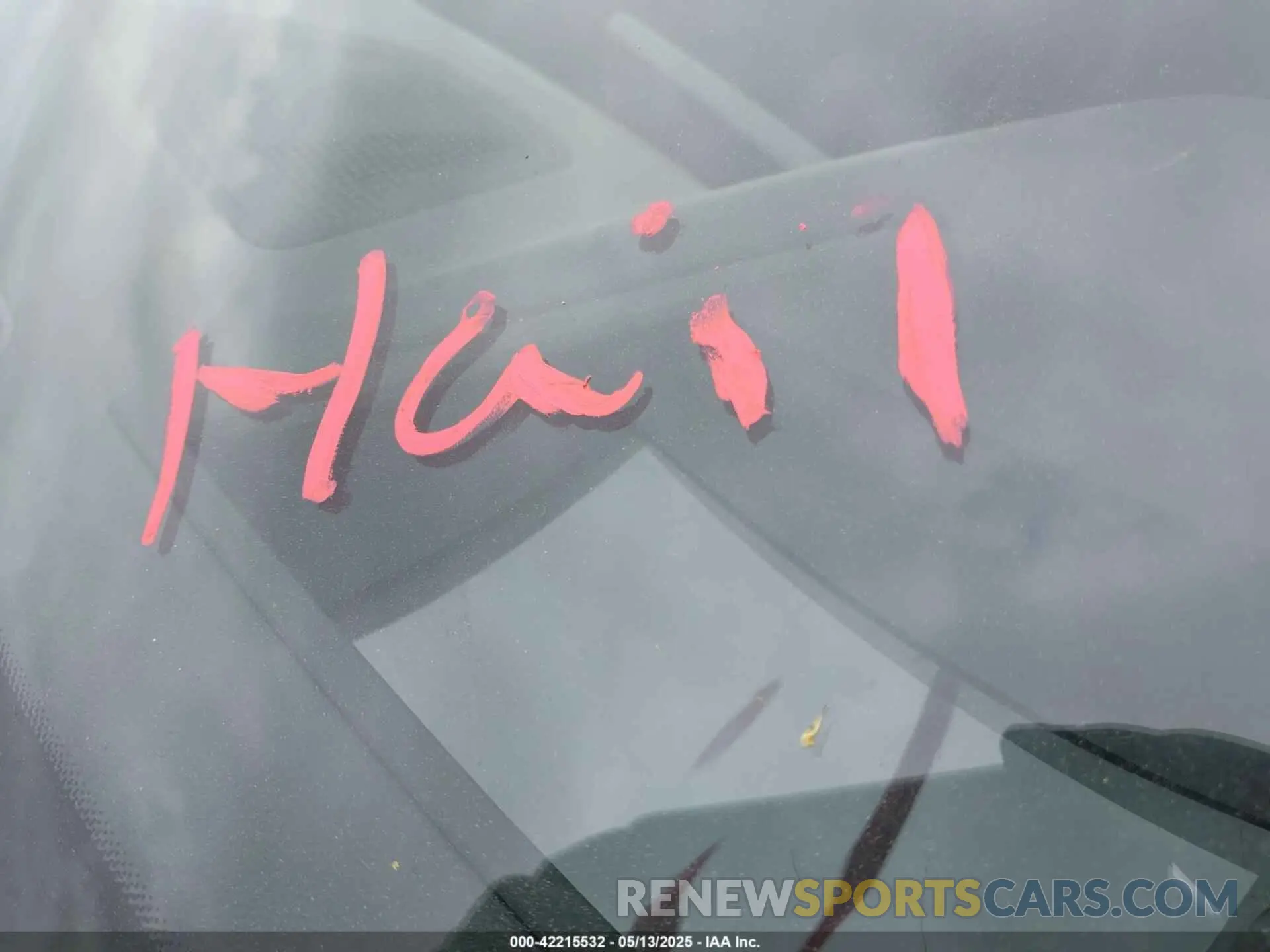 17 Photograph of a damaged car 5UXCR6C08N9J99866 BMW X5 2022