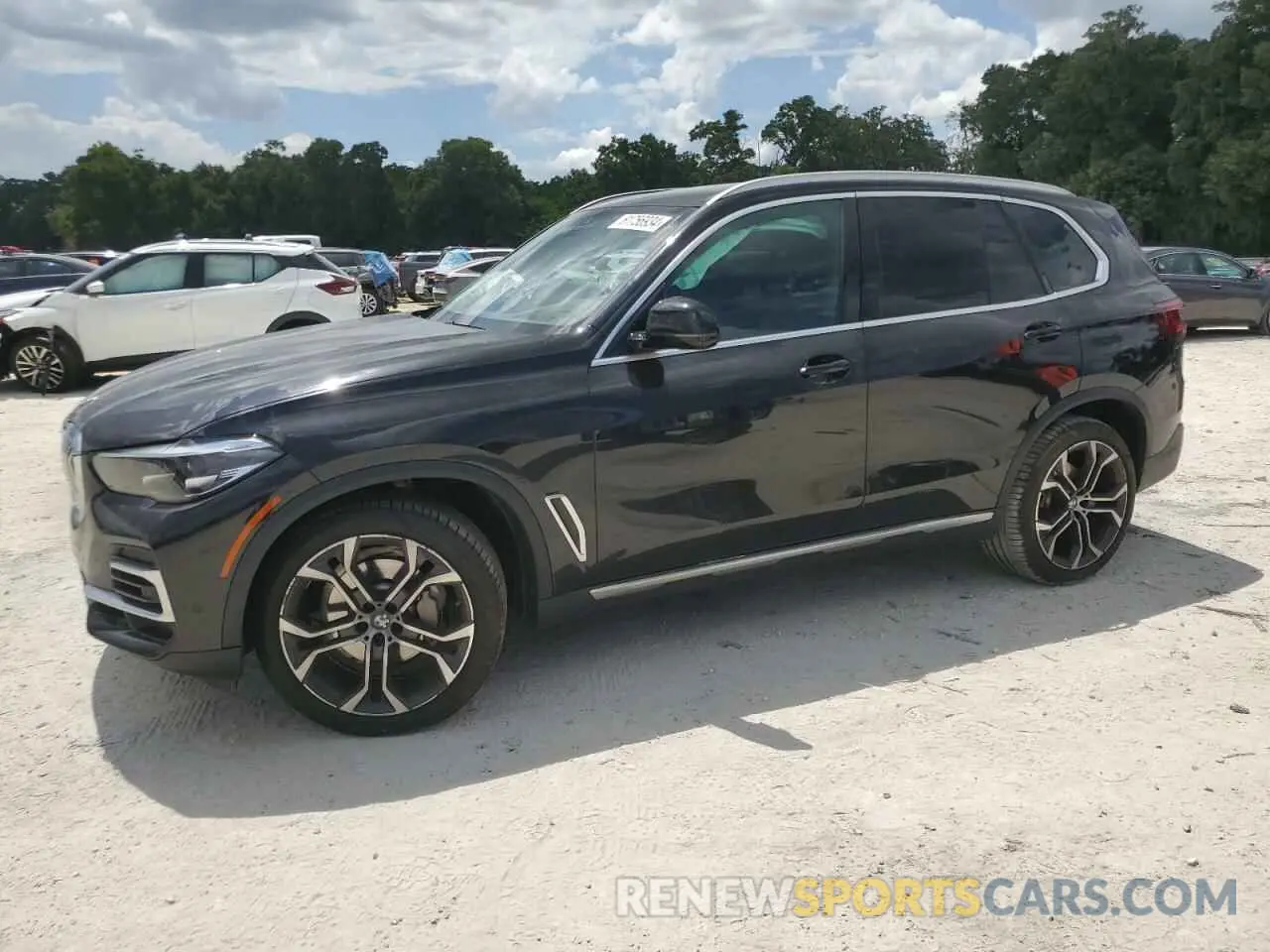 1 Photograph of a damaged car 5UXCR6C09N9J95891 BMW X5 2022