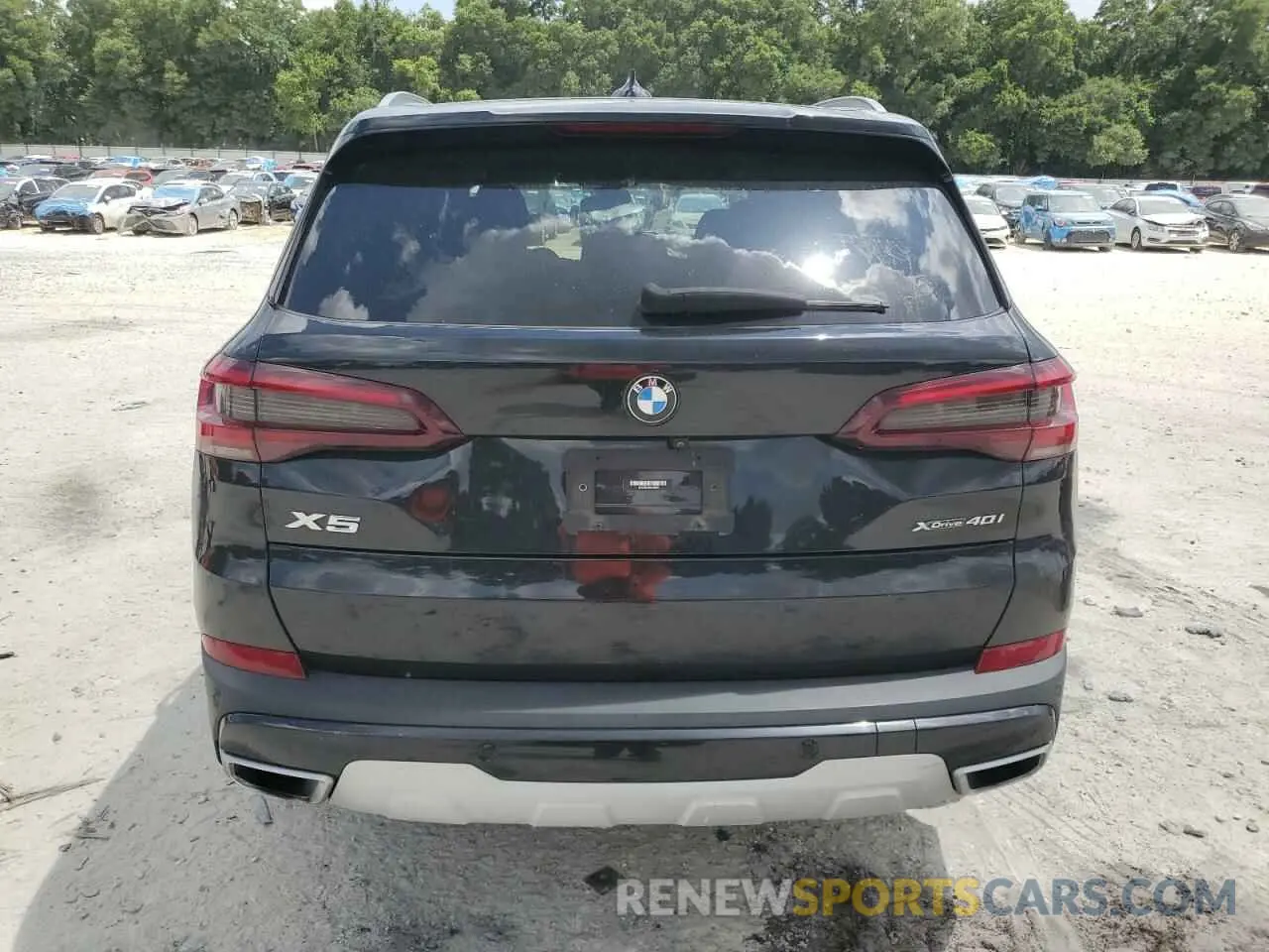 6 Photograph of a damaged car 5UXCR6C09N9J95891 BMW X5 2022
