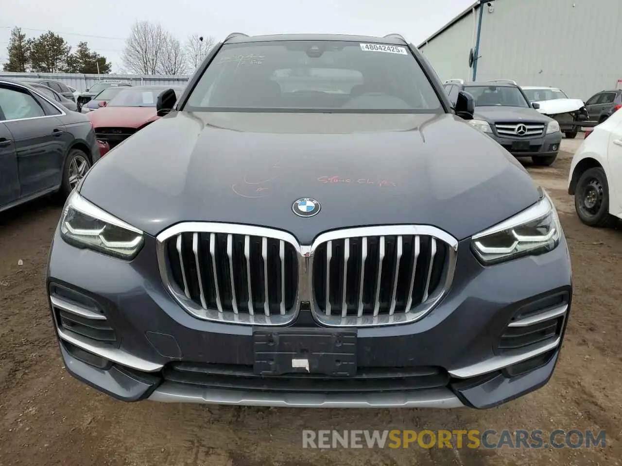 5 Photograph of a damaged car 5UXCR6C09N9L65389 BMW X5 2022
