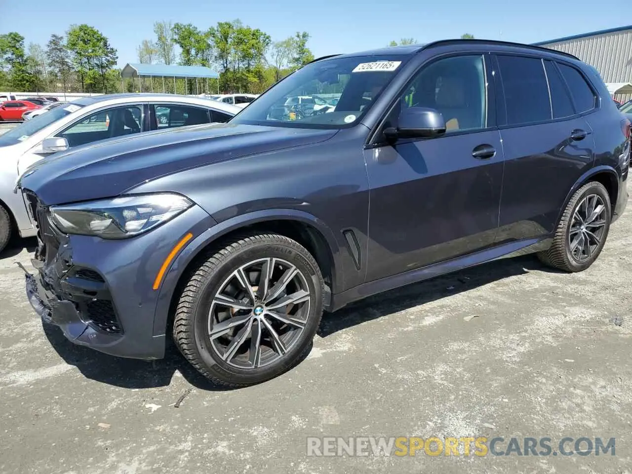 1 Photograph of a damaged car 5UXCR6C0XN9N13162 BMW X5 2022