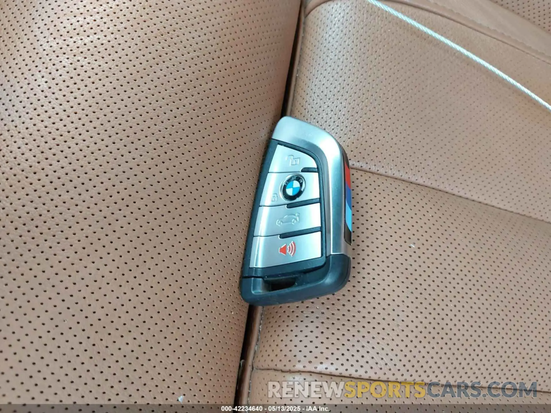 11 Photograph of a damaged car 5UXJU4C01N9K56922 BMW X5 2022