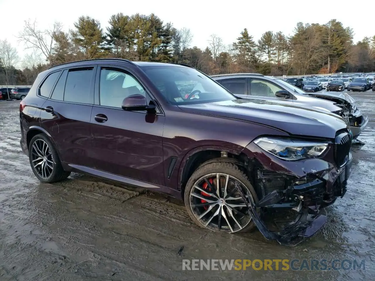 4 Photograph of a damaged car 5UXJU4C02N9M64369 BMW X5 2022