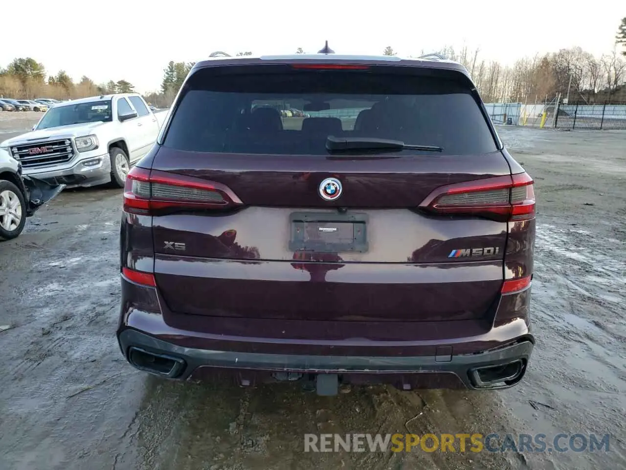 6 Photograph of a damaged car 5UXJU4C02N9M64369 BMW X5 2022