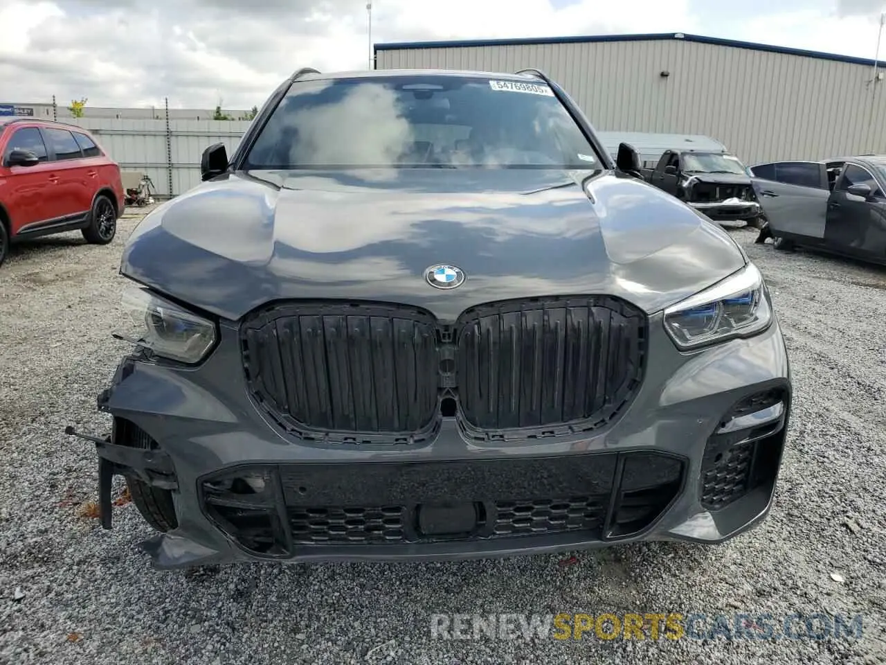 5 Photograph of a damaged car 5UXJU4C06N9M13151 BMW X5 2022