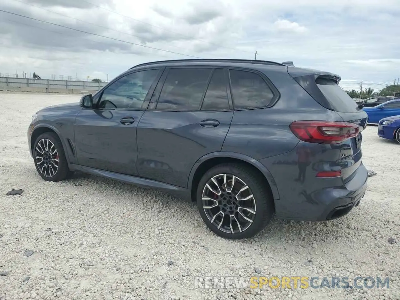 2 Photograph of a damaged car 5UXJU4C06N9M85435 BMW X5 2022