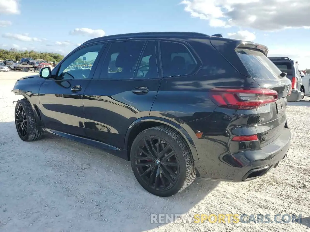 2 Photograph of a damaged car 5UXJU4C07N9M64559 BMW X5 2022