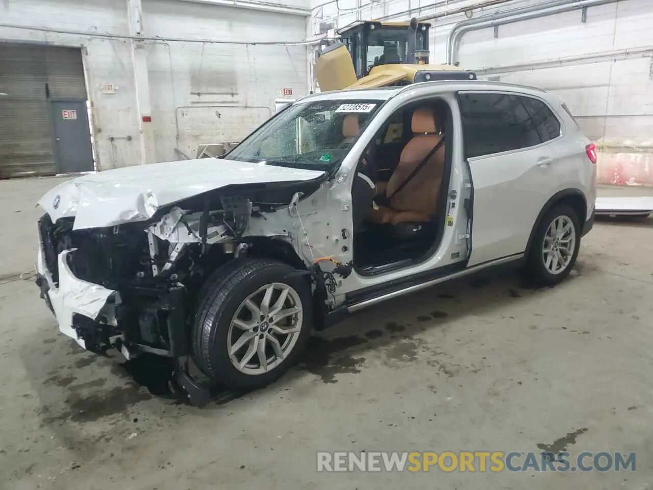 1 Photograph of a damaged car 5UXTA6C02N9L87936 BMW X5 2022