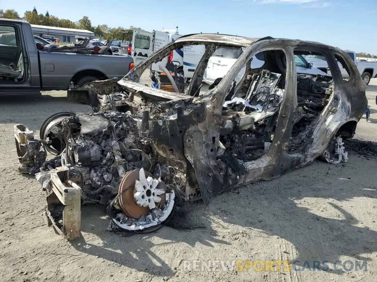 1 Photograph of a damaged car 5UXTA6C03N9J45544 BMW X5 2022