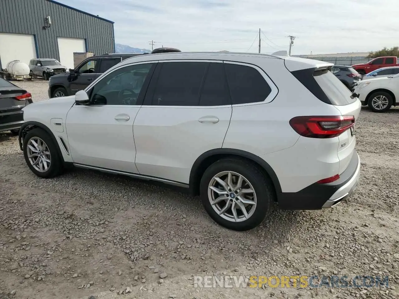 2 Photograph of a damaged car 5UXTA6C07N9J80295 BMW X5 2022