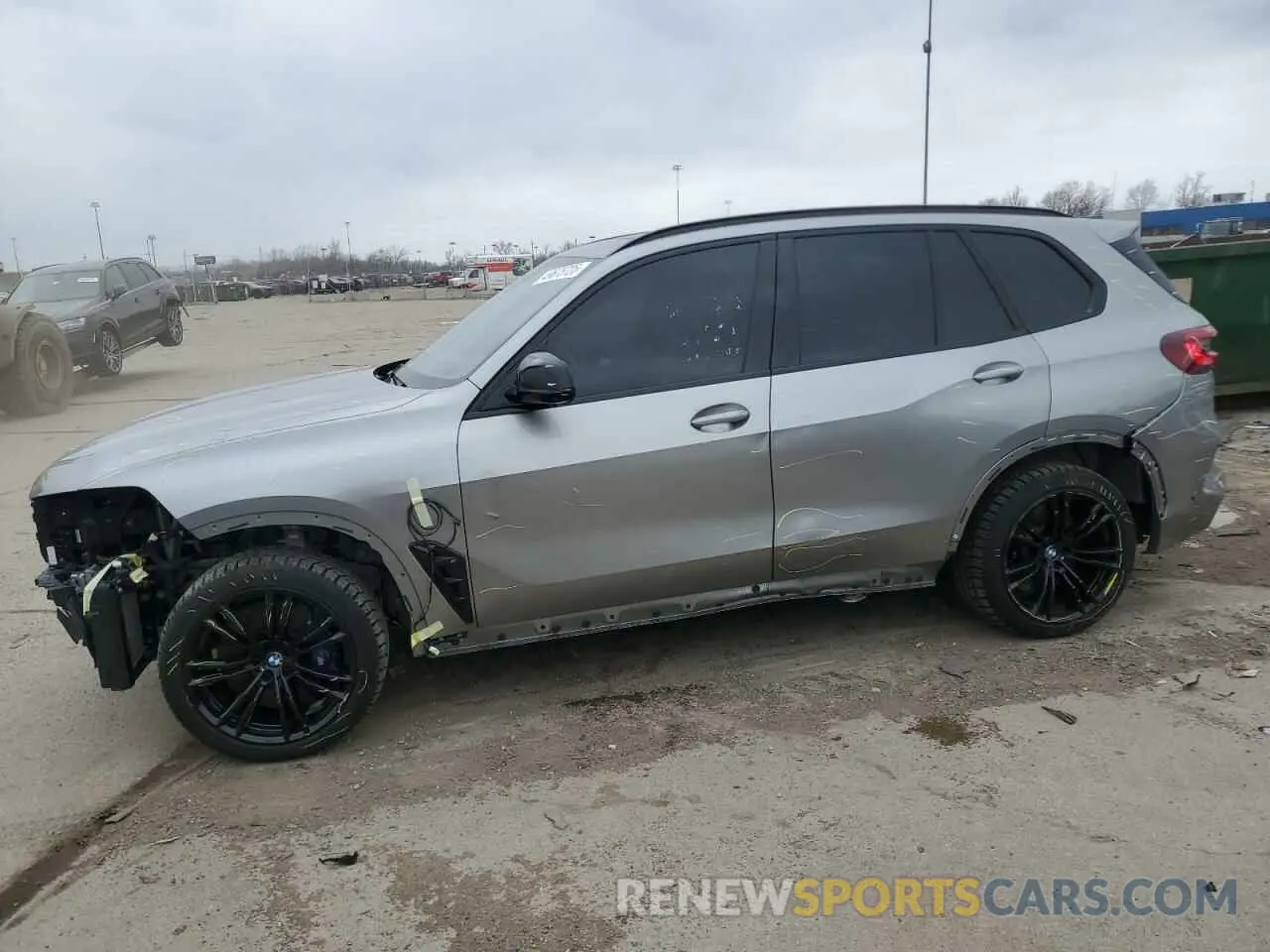 1 Photograph of a damaged car 5YMJU0C06N9K98844 BMW X5 2022