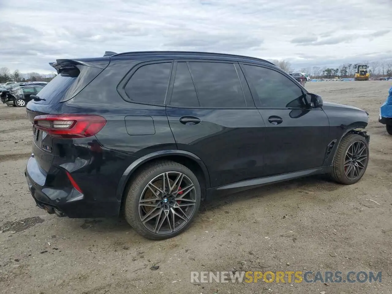 3 Photograph of a damaged car 5YMJU0C09N9J22449 BMW X5 2022