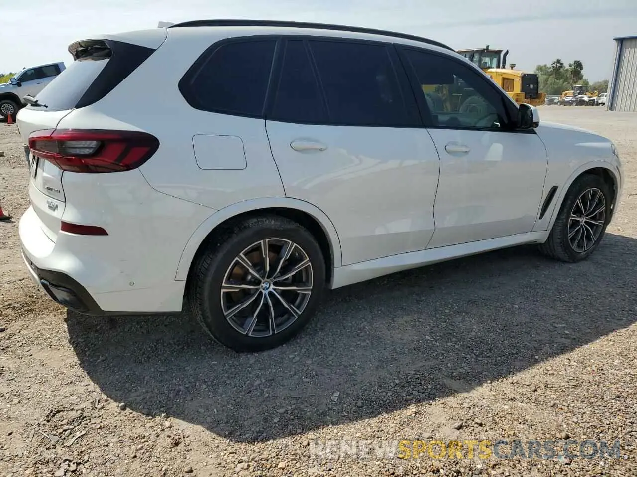 3 Photograph of a damaged car 5UXCR4C00P9R80842 BMW X5 2023