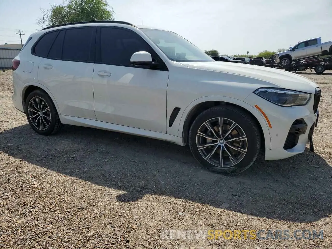 4 Photograph of a damaged car 5UXCR4C00P9R80842 BMW X5 2023