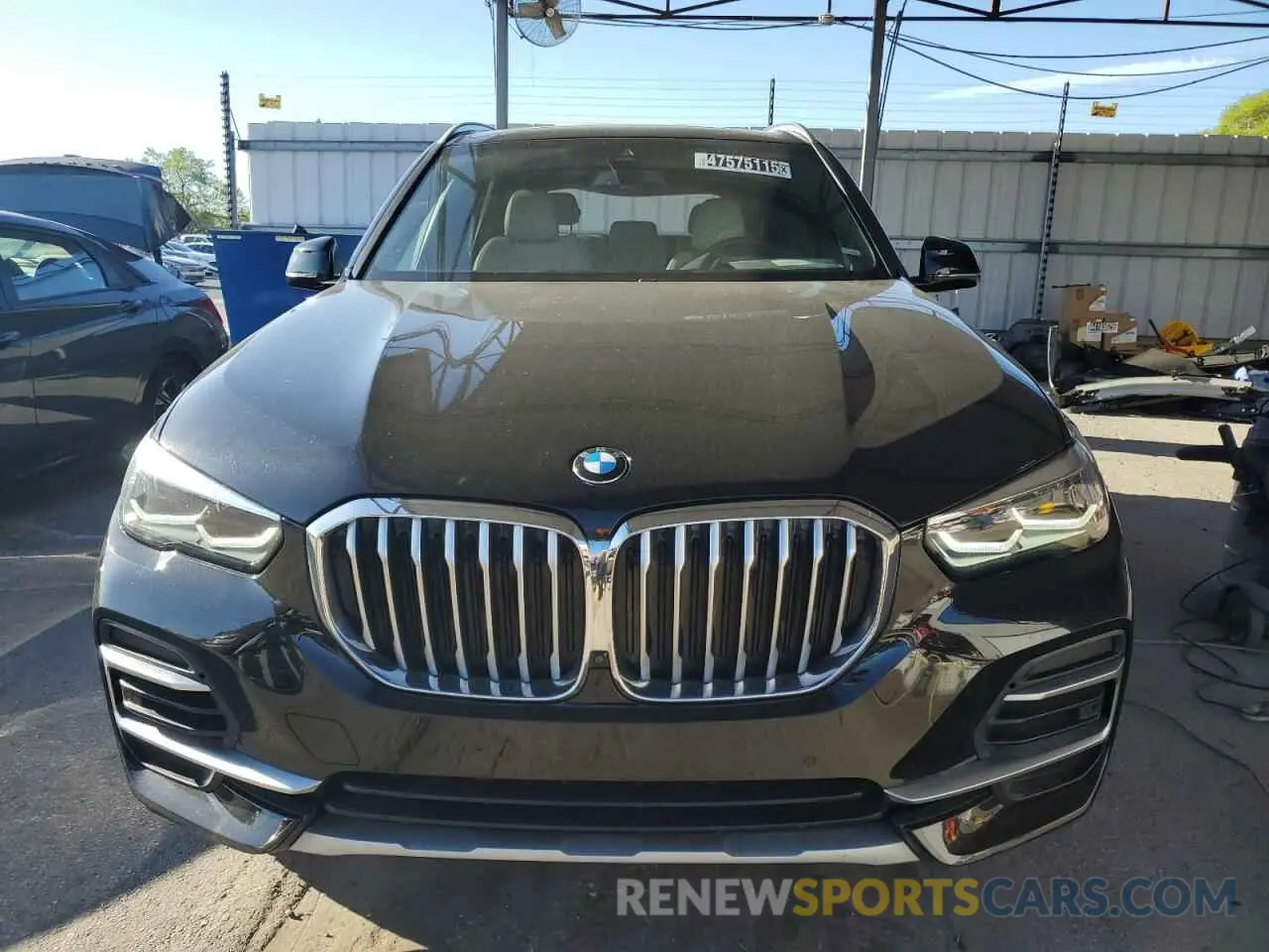 5 Photograph of a damaged car 5UXCR4C02P9P39414 BMW X5 2023