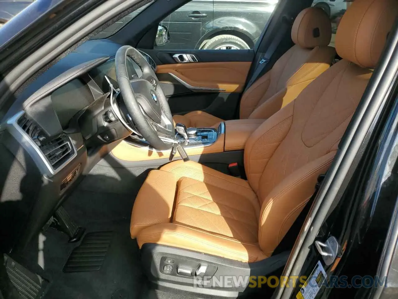 7 Photograph of a damaged car 5UXCR4C02P9R55733 BMW X5 2023