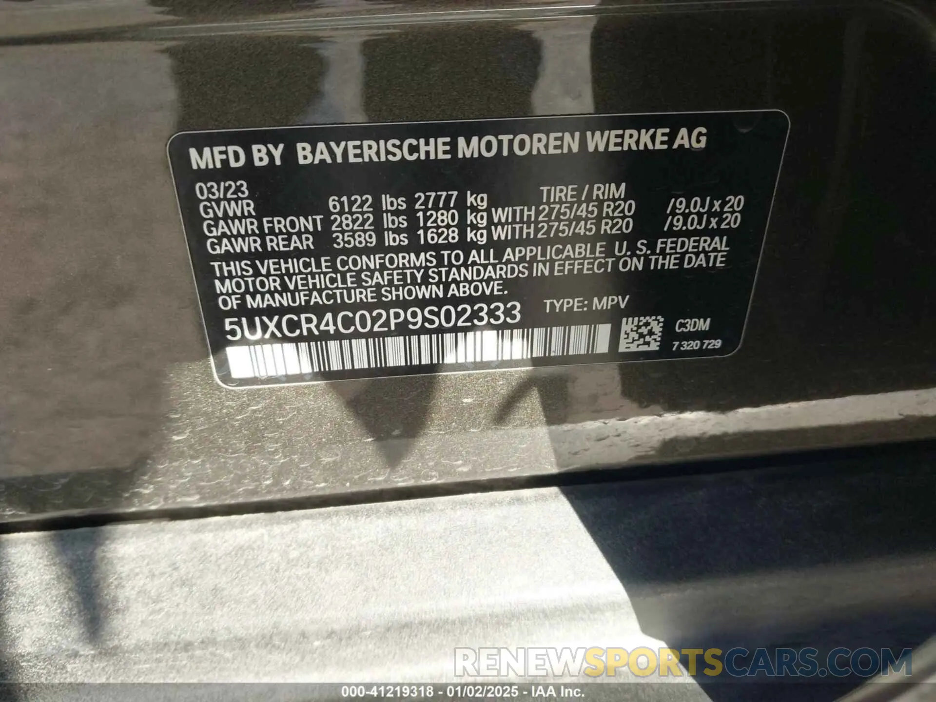 9 Photograph of a damaged car 5UXCR4C02P9S02333 BMW X5 2023