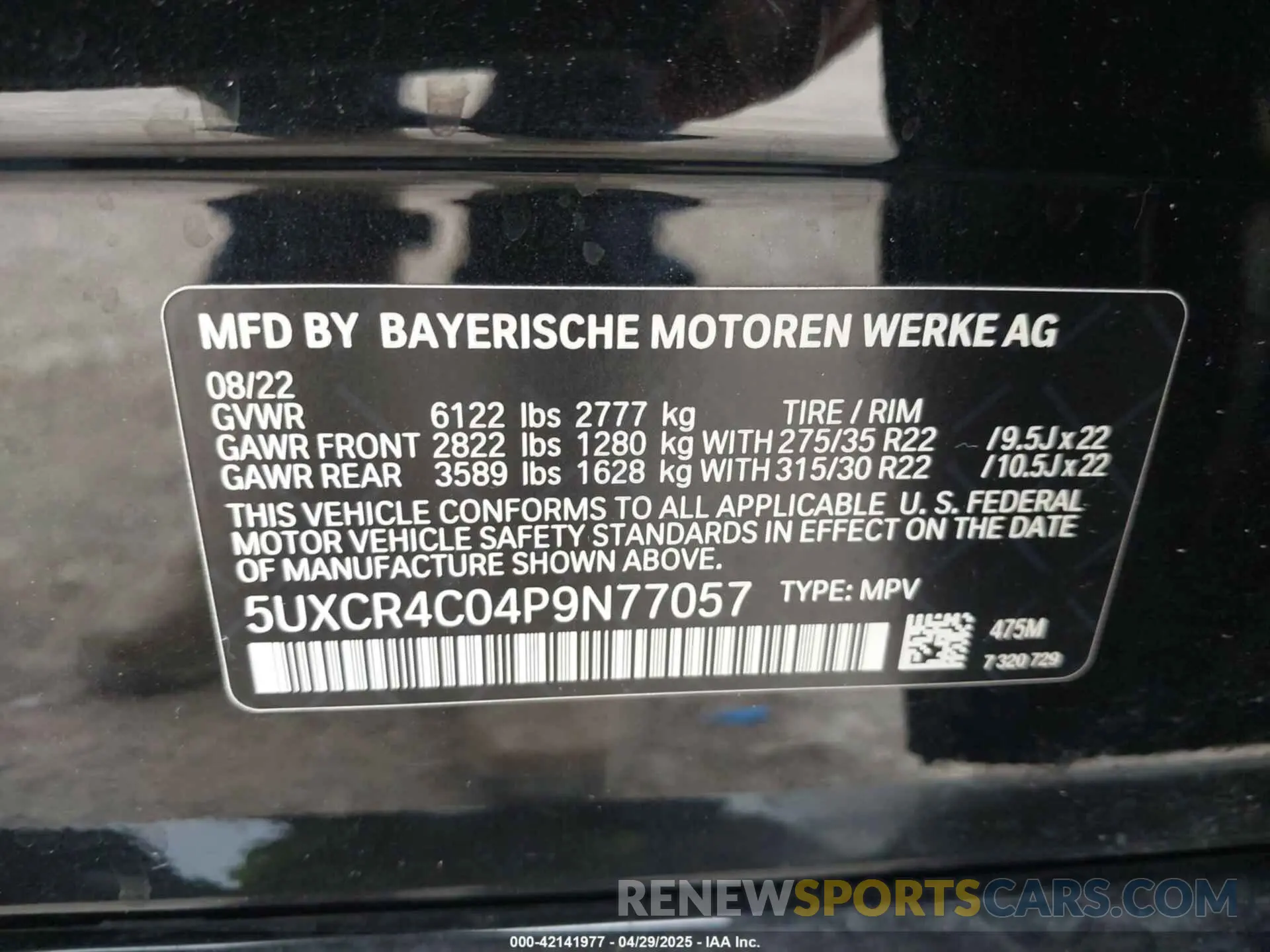 9 Photograph of a damaged car 5UXCR4C04P9N77057 BMW X5 2023