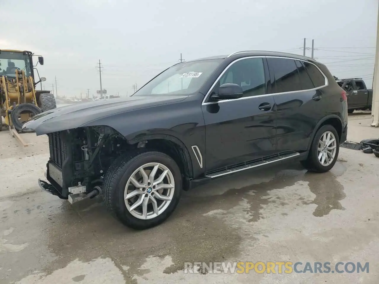 1 Photograph of a damaged car 5UXCR4C04P9P36899 BMW X5 2023