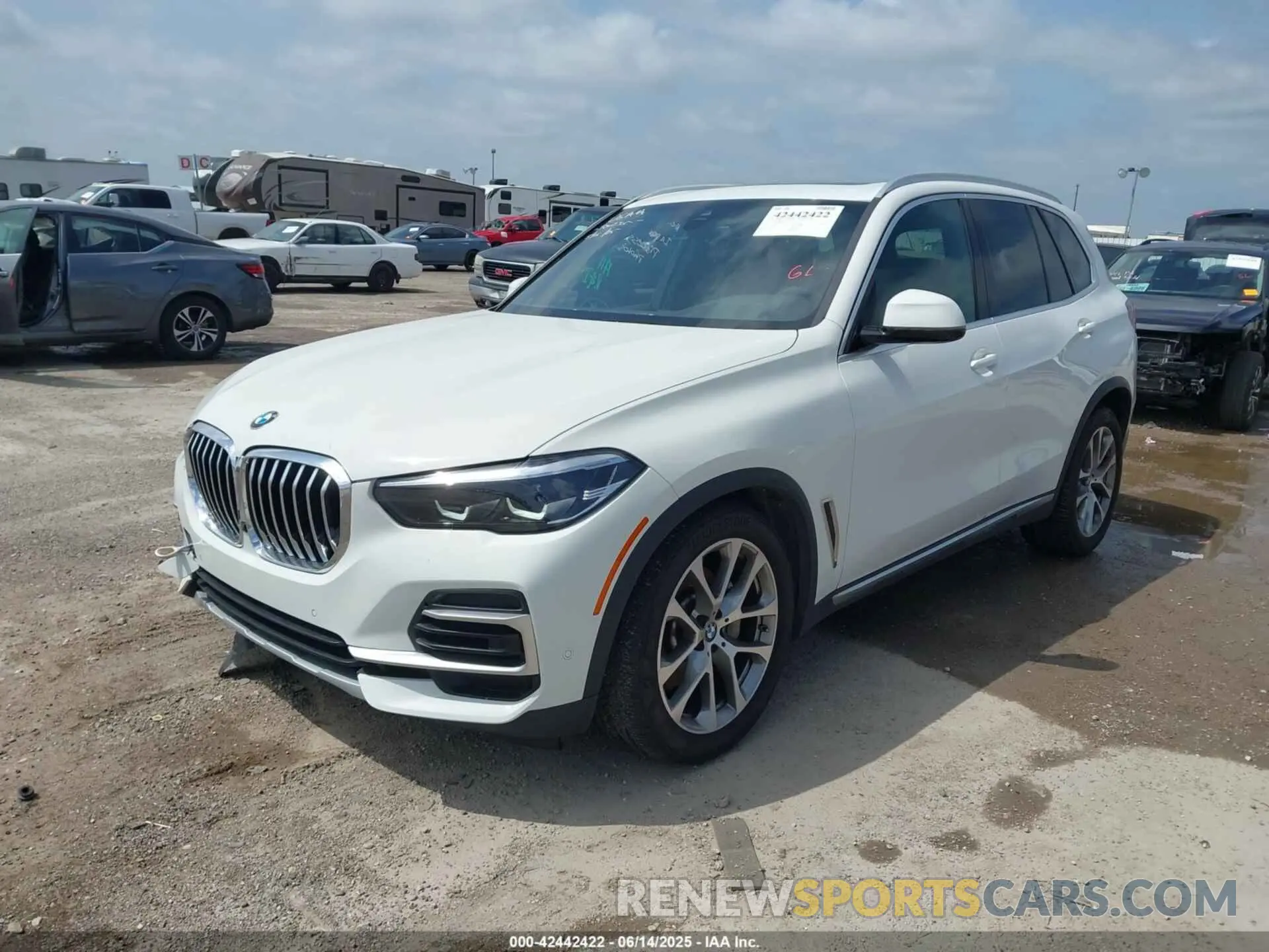 2 Photograph of a damaged car 5UXCR4C05P9R88631 BMW X5 2023