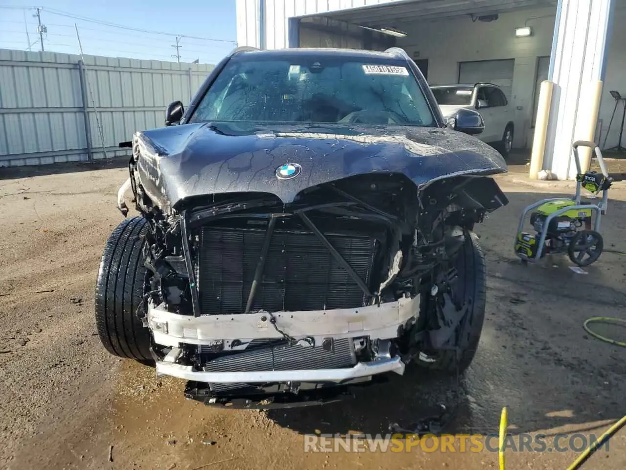 5 Photograph of a damaged car 5UXCR4C06P9P92133 BMW X5 2023