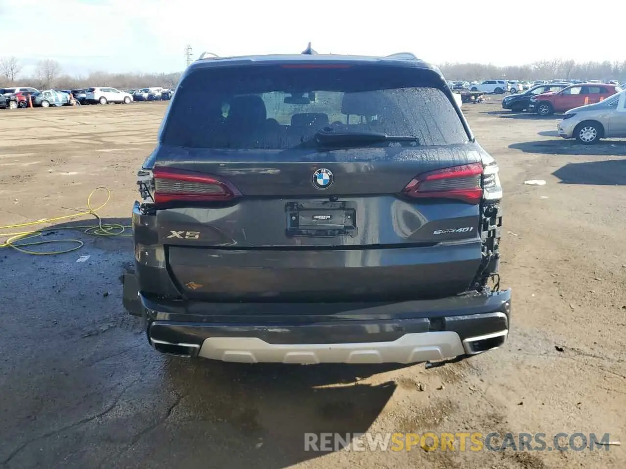 6 Photograph of a damaged car 5UXCR4C06P9P92133 BMW X5 2023