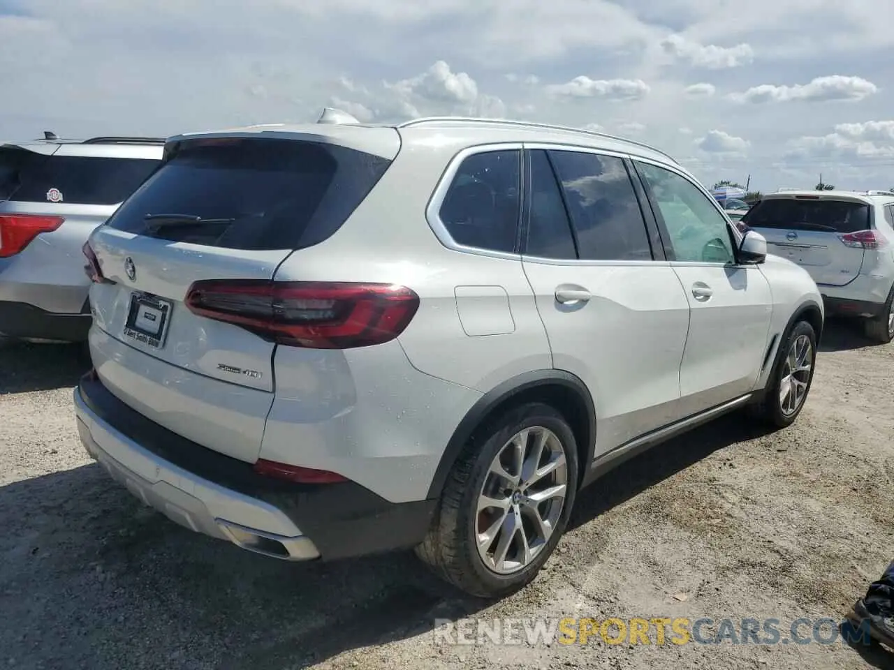 3 Photograph of a damaged car 5UXCR4C06P9R24159 BMW X5 2023