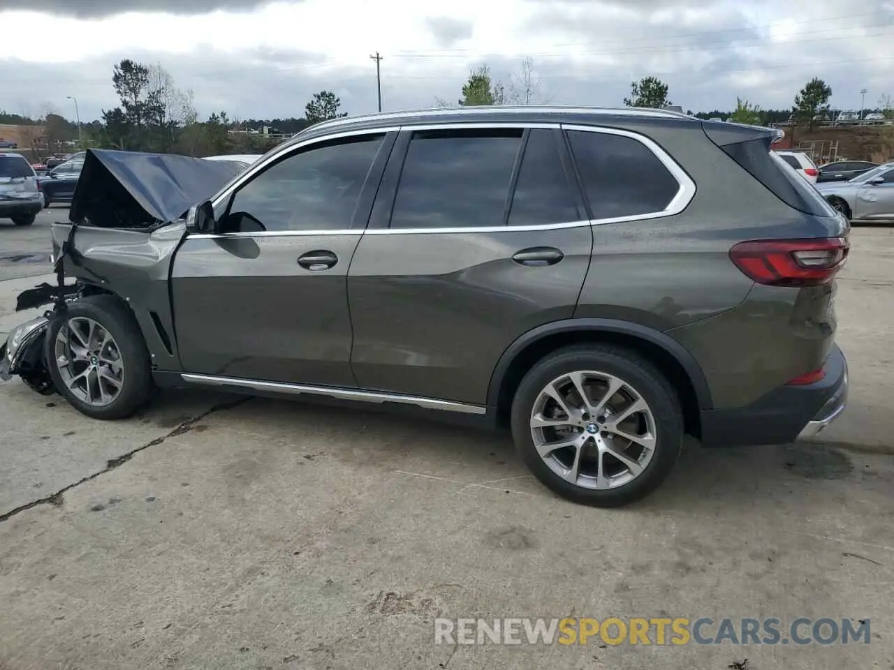 2 Photograph of a damaged car 5UXCR4C07P9N73360 BMW X5 2023