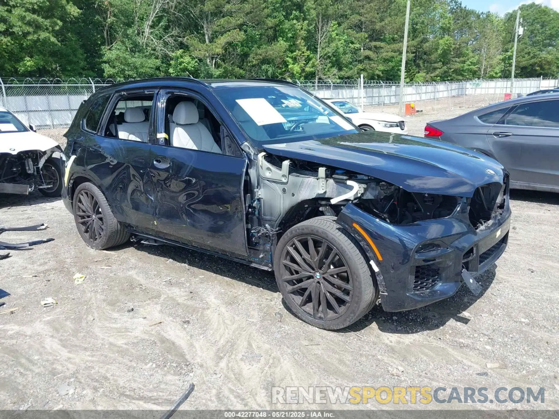 1 Photograph of a damaged car 5UXCR4C08P9R54795 BMW X5 2023