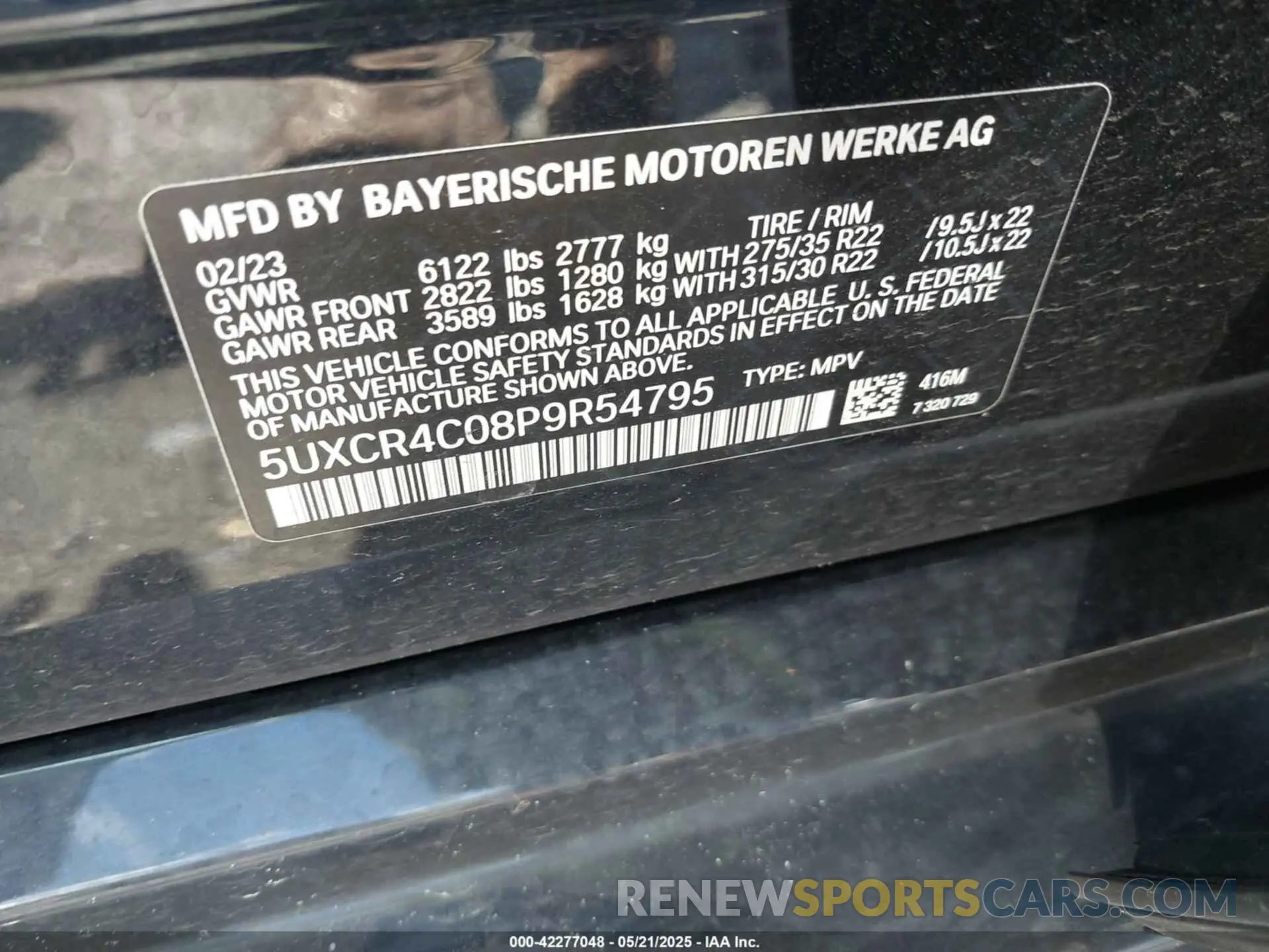 9 Photograph of a damaged car 5UXCR4C08P9R54795 BMW X5 2023