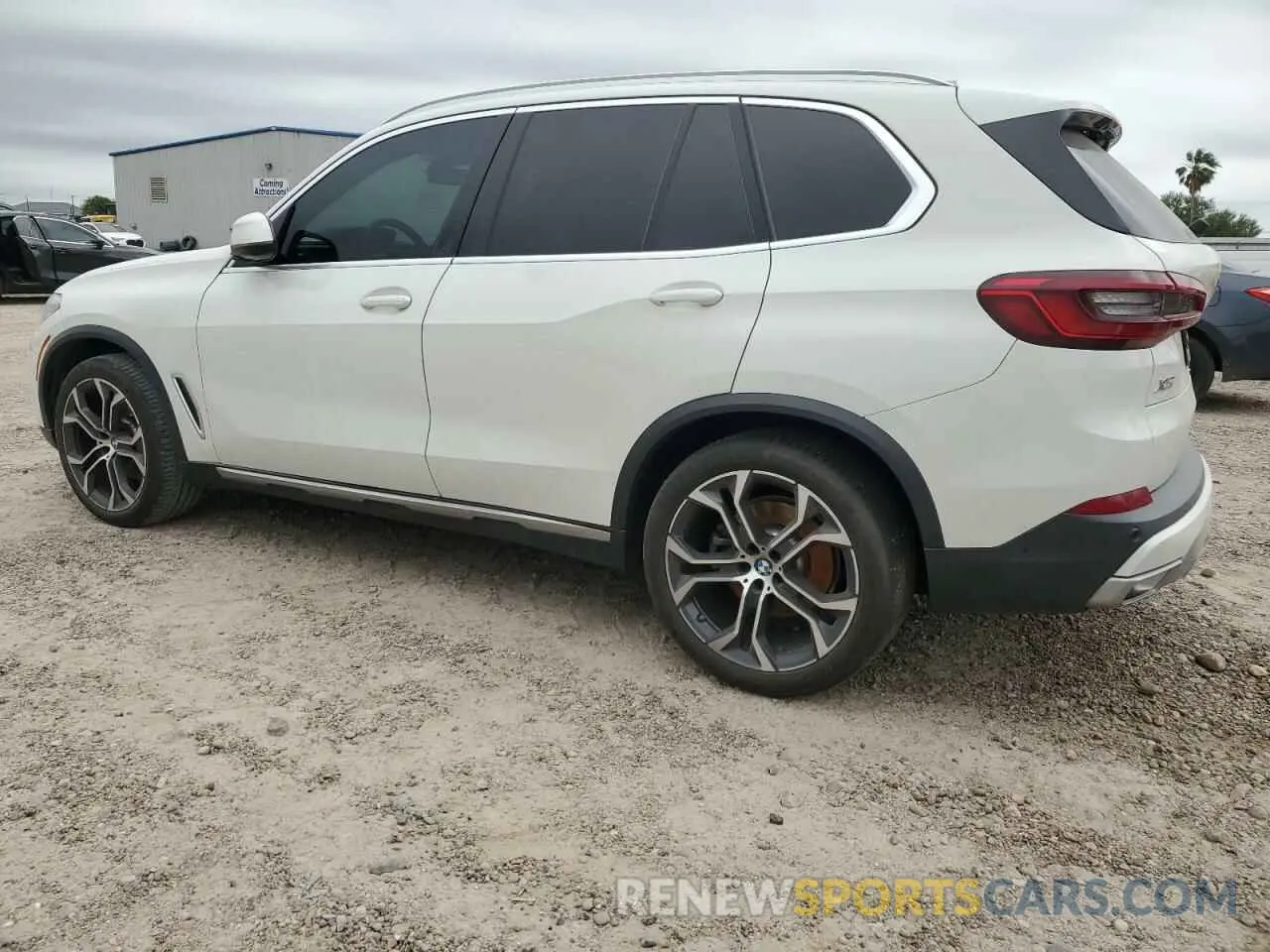 2 Photograph of a damaged car 5UXCR4C08P9R68647 BMW X5 2023