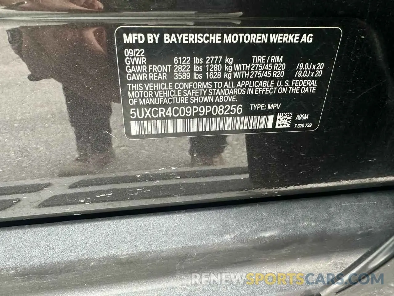 10 Photograph of a damaged car 5UXCR4C09P9P08256 BMW X5 2023