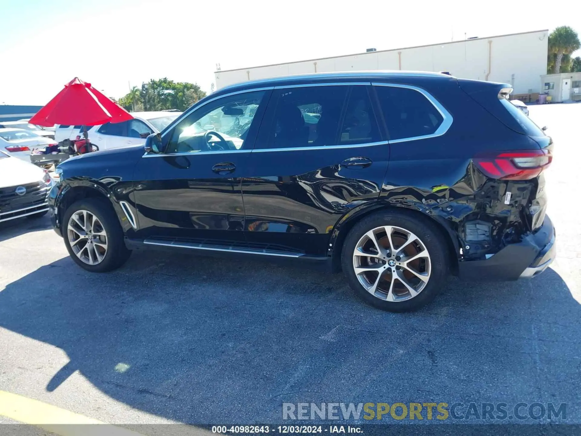 13 Photograph of a damaged car 5UXCR4C09P9P47638 BMW X5 2023