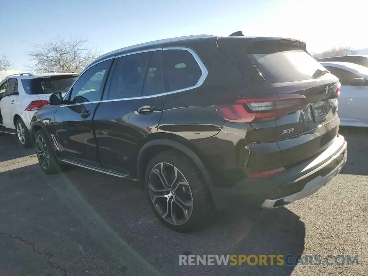 2 Photograph of a damaged car 5UXCR6C00P9N67931 BMW X5 2023