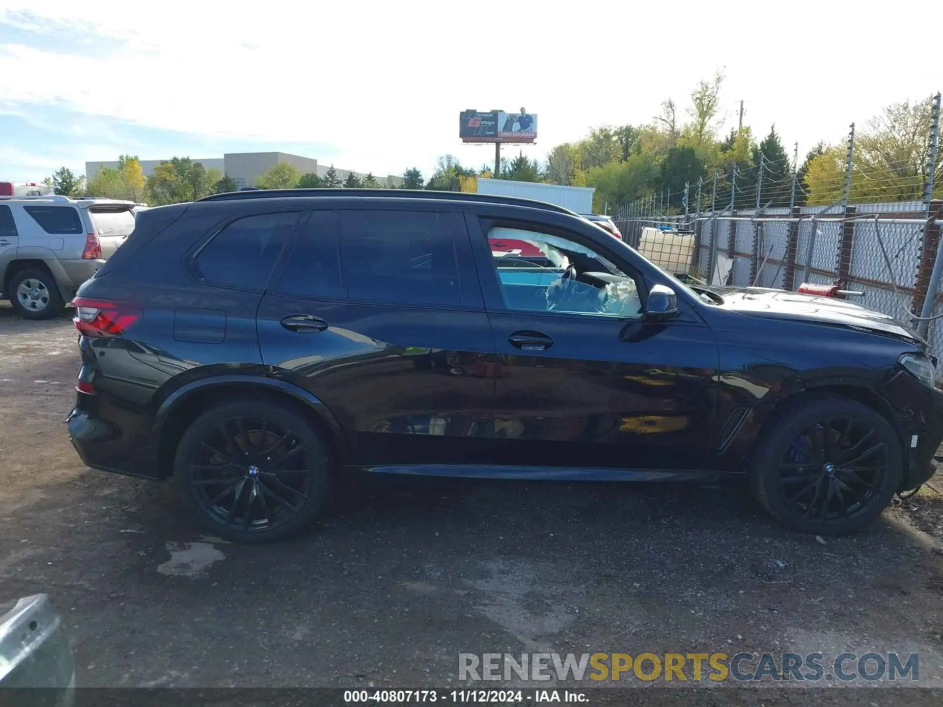 13 Photograph of a damaged car 5UXCR6C00P9R25433 BMW X5 2023