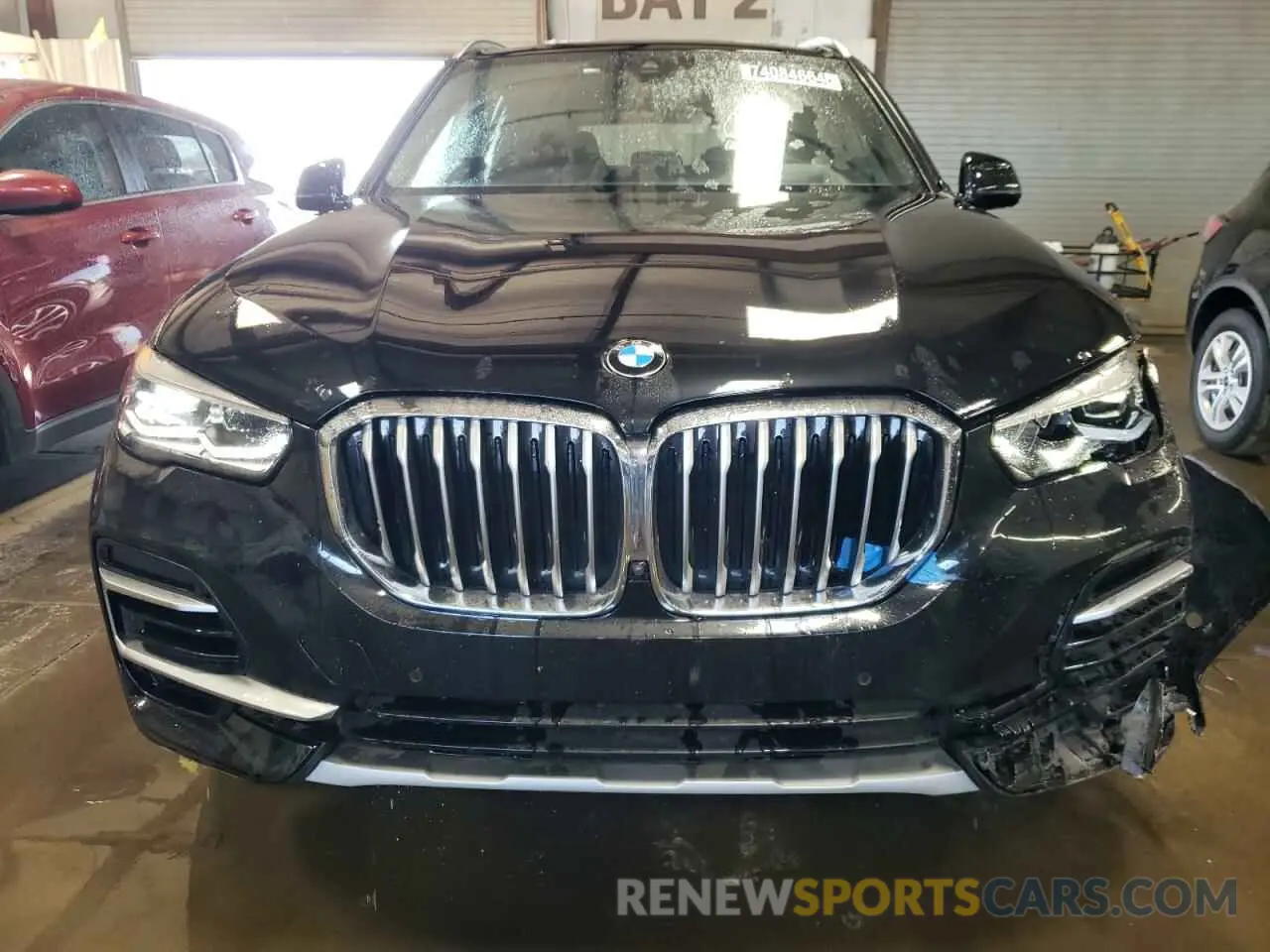 5 Photograph of a damaged car 5UXCR6C02P9P89743 BMW X5 2023