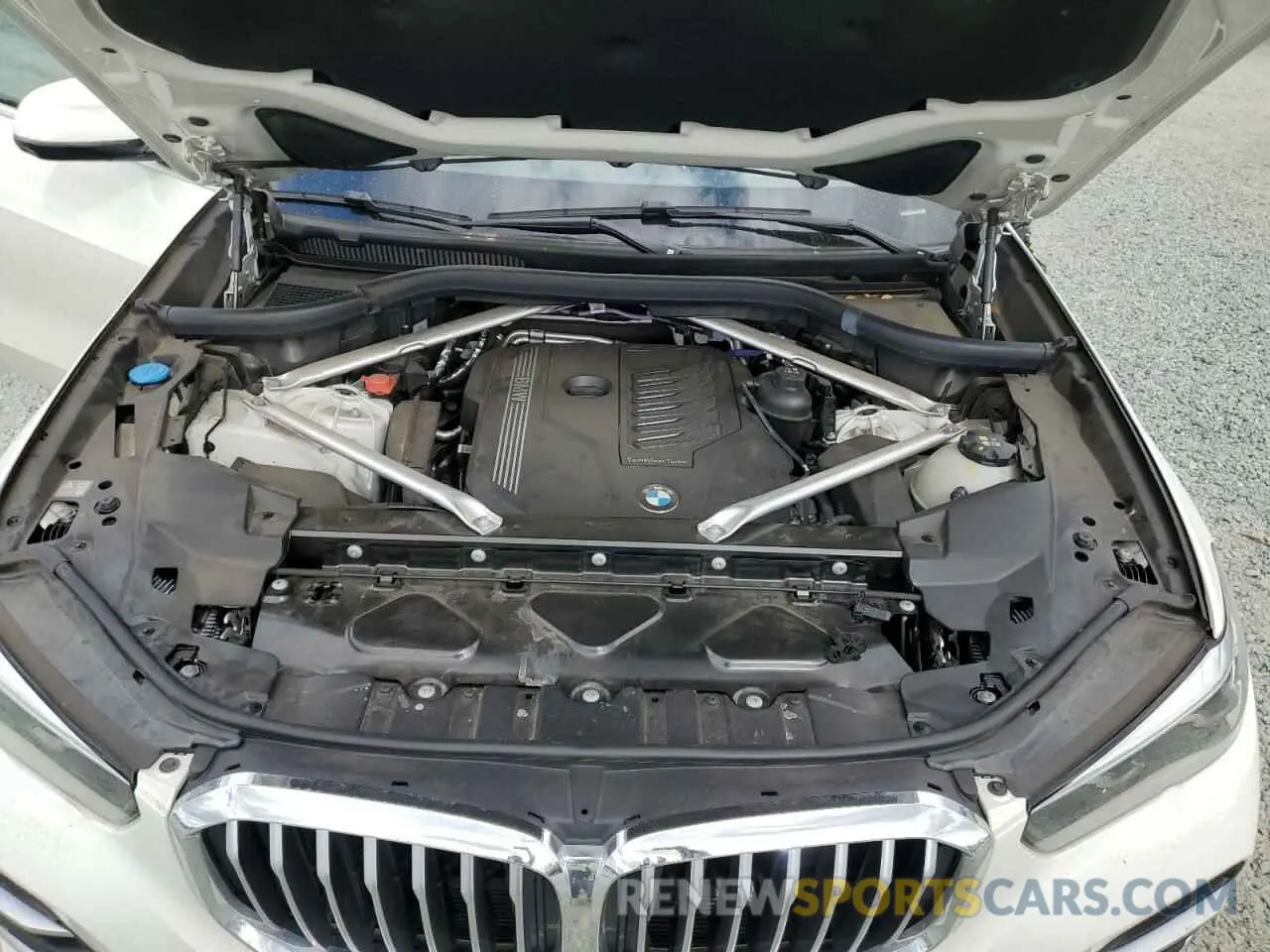 12 Photograph of a damaged car 5UXCR6C03P9R50973 BMW X5 2023