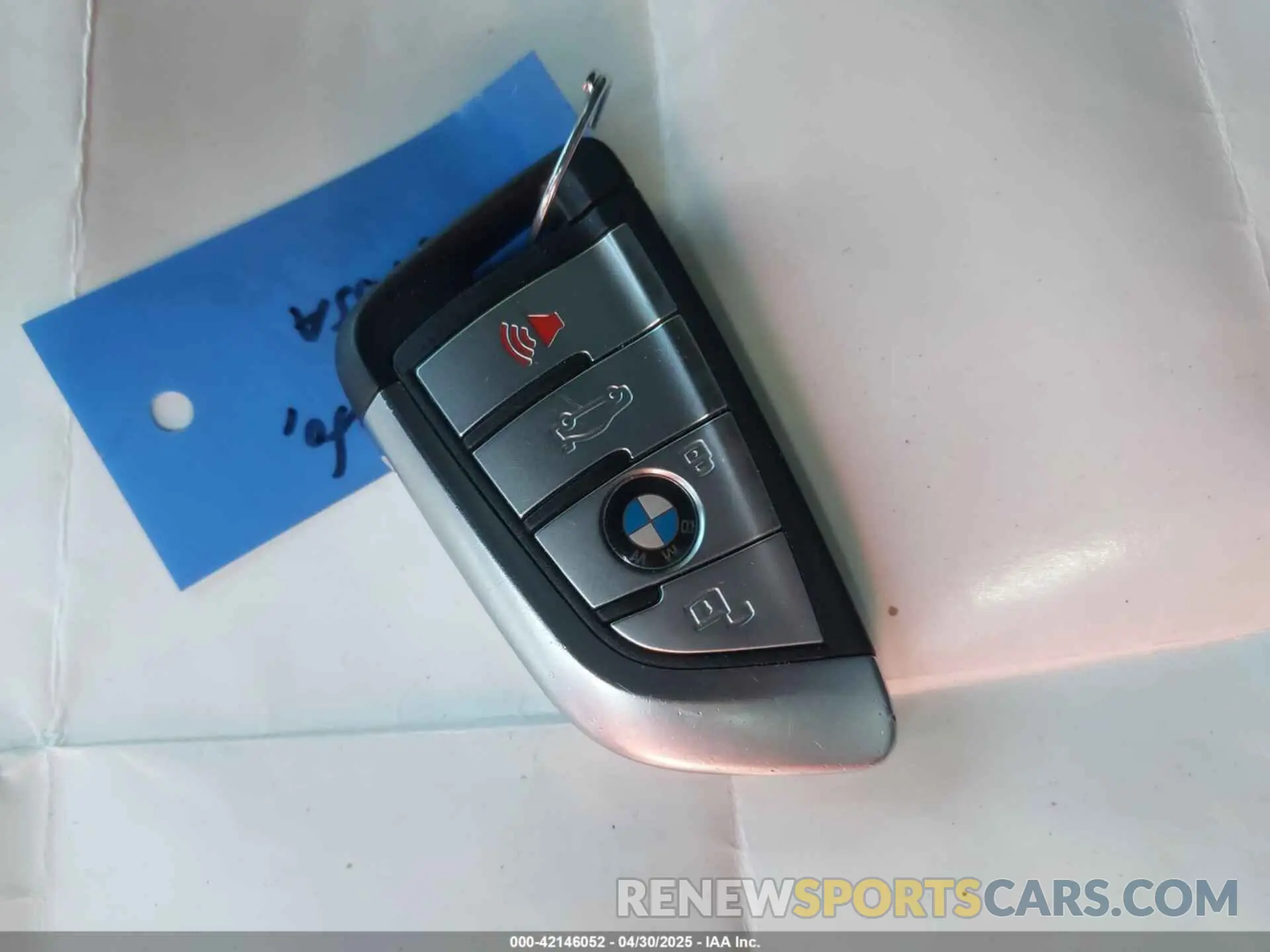 11 Photograph of a damaged car 5UXCR6C04P9P35750 BMW X5 2023