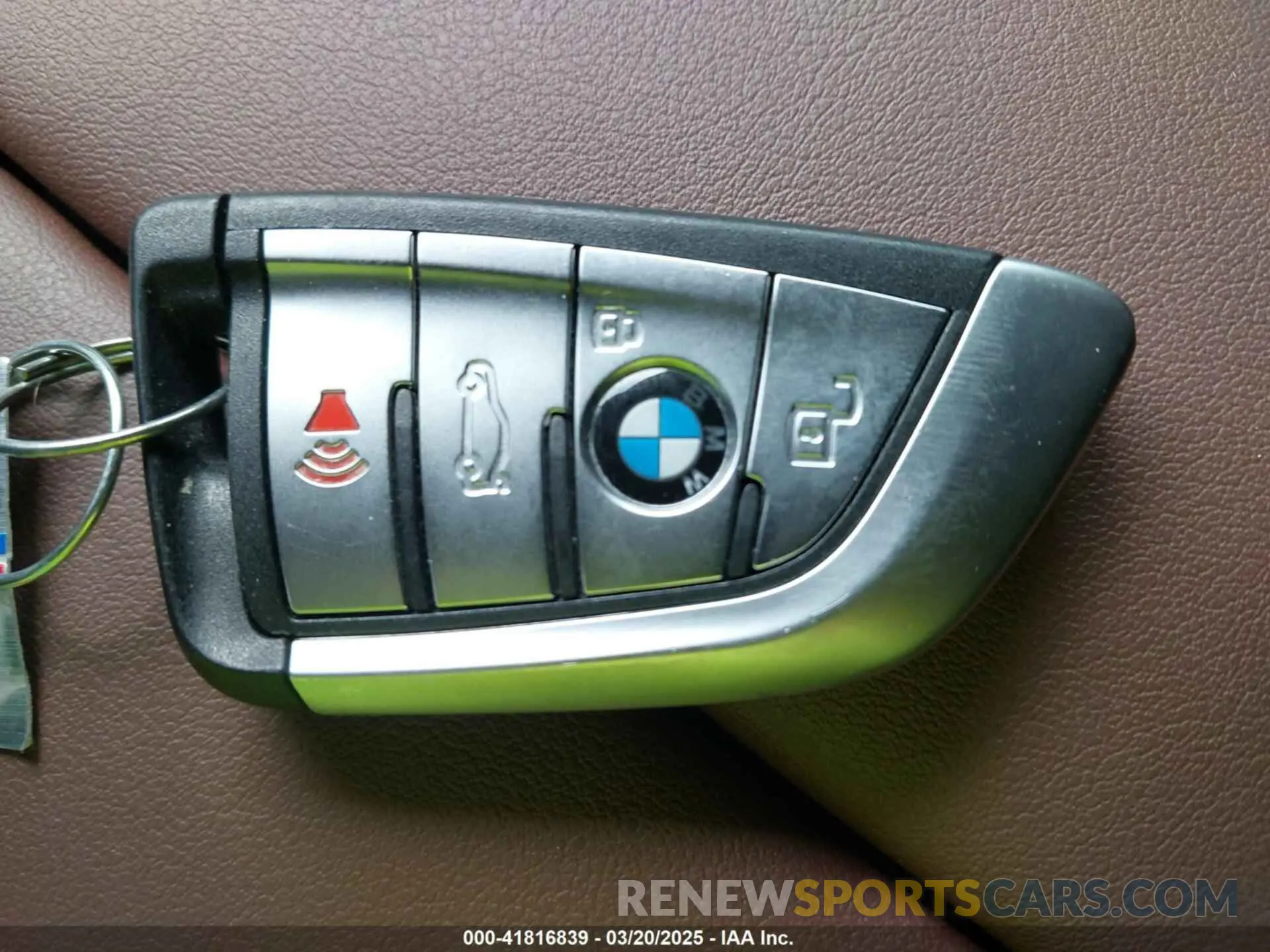 11 Photograph of a damaged car 5UXCR6C05P9R85868 BMW X5 2023