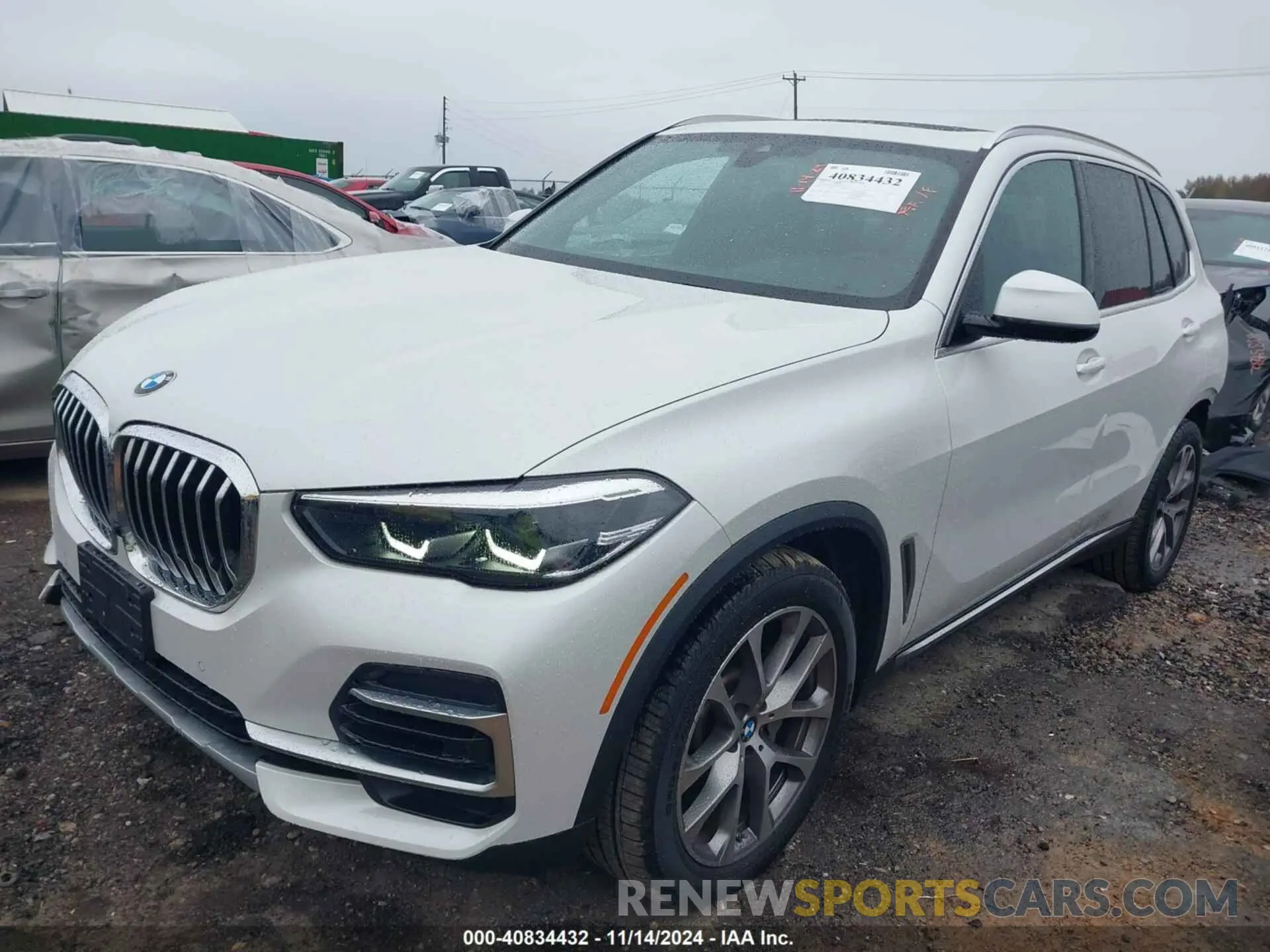 2 Photograph of a damaged car 5UXCR6C07P9R98556 BMW X5 2023