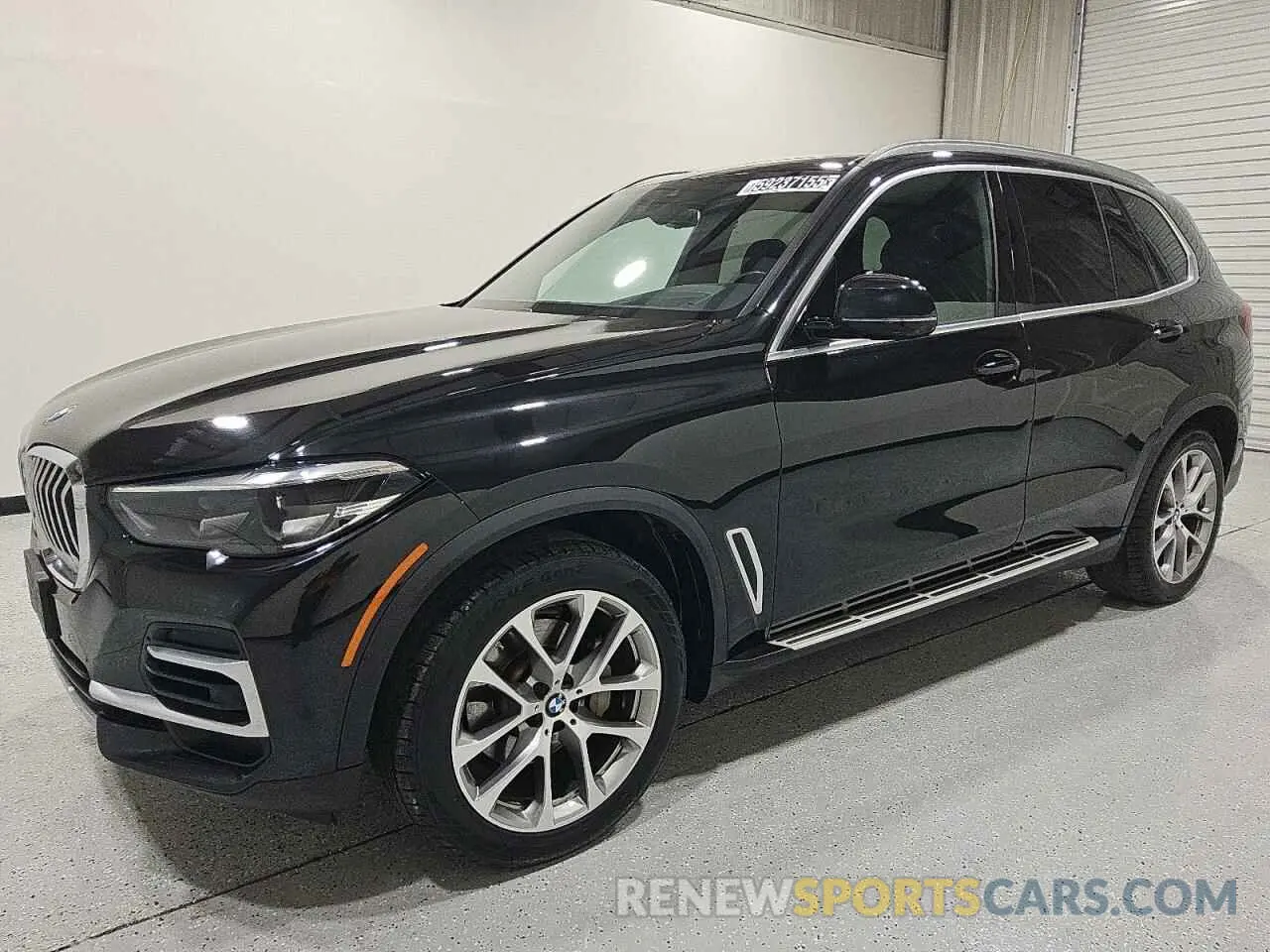 1 Photograph of a damaged car 5UXCR6C09P9R24894 BMW X5 2023