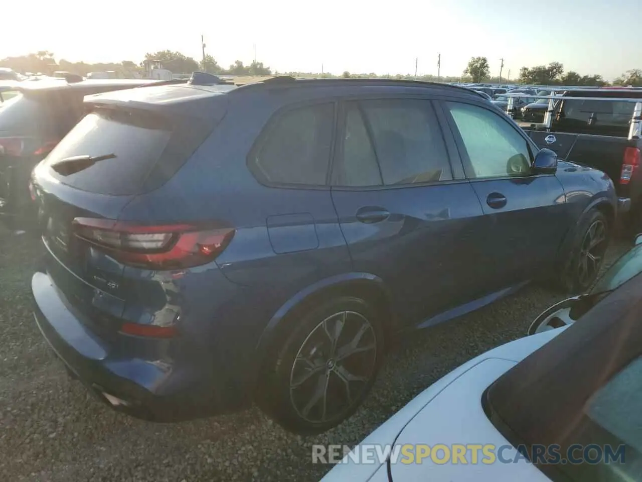 3 Photograph of a damaged car 5UXCR6C0XP9P67442 BMW X5 2023