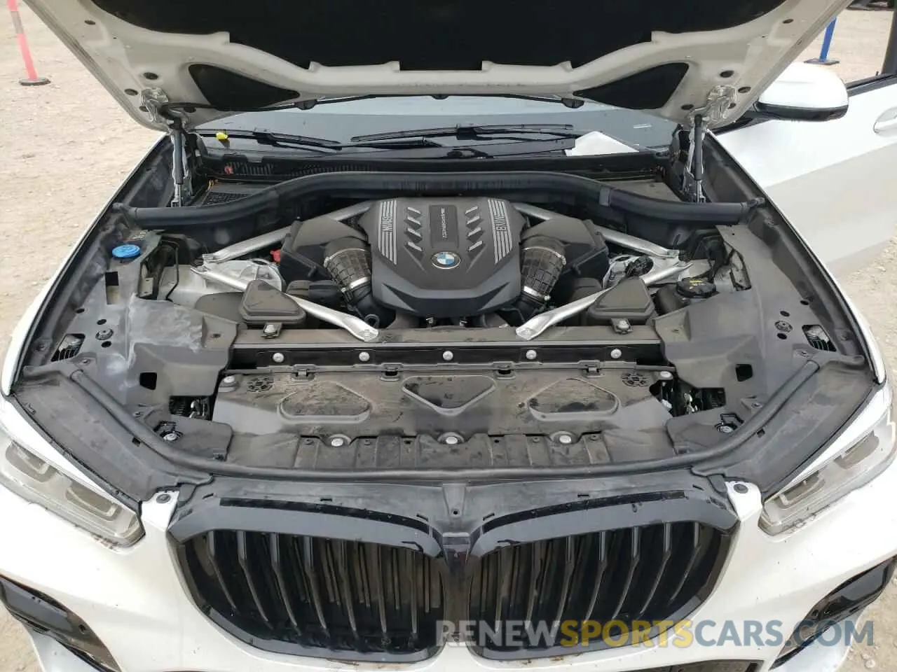 12 Photograph of a damaged car 5UXJU4C00P9P91467 BMW X5 2023