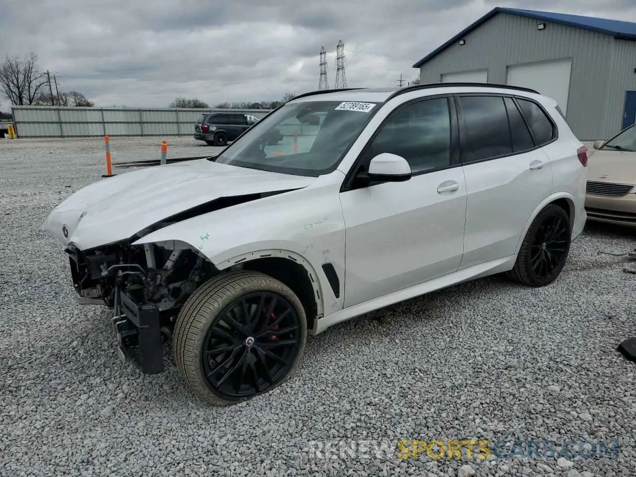 1 Photograph of a damaged car 5UXJU4C06P9P96852 BMW X5 2023