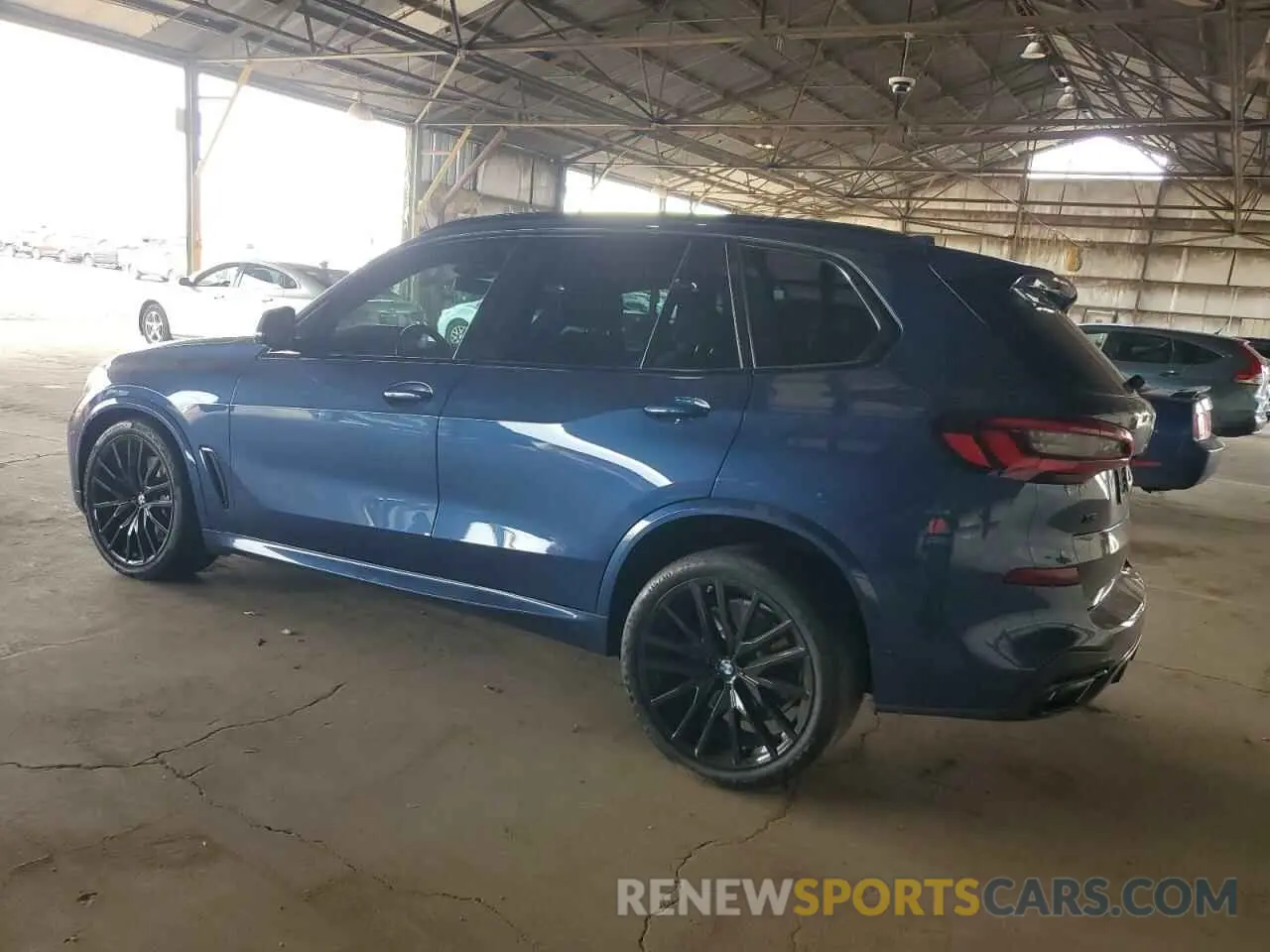 2 Photograph of a damaged car 5UXJU4C09P9P85232 BMW X5 2023