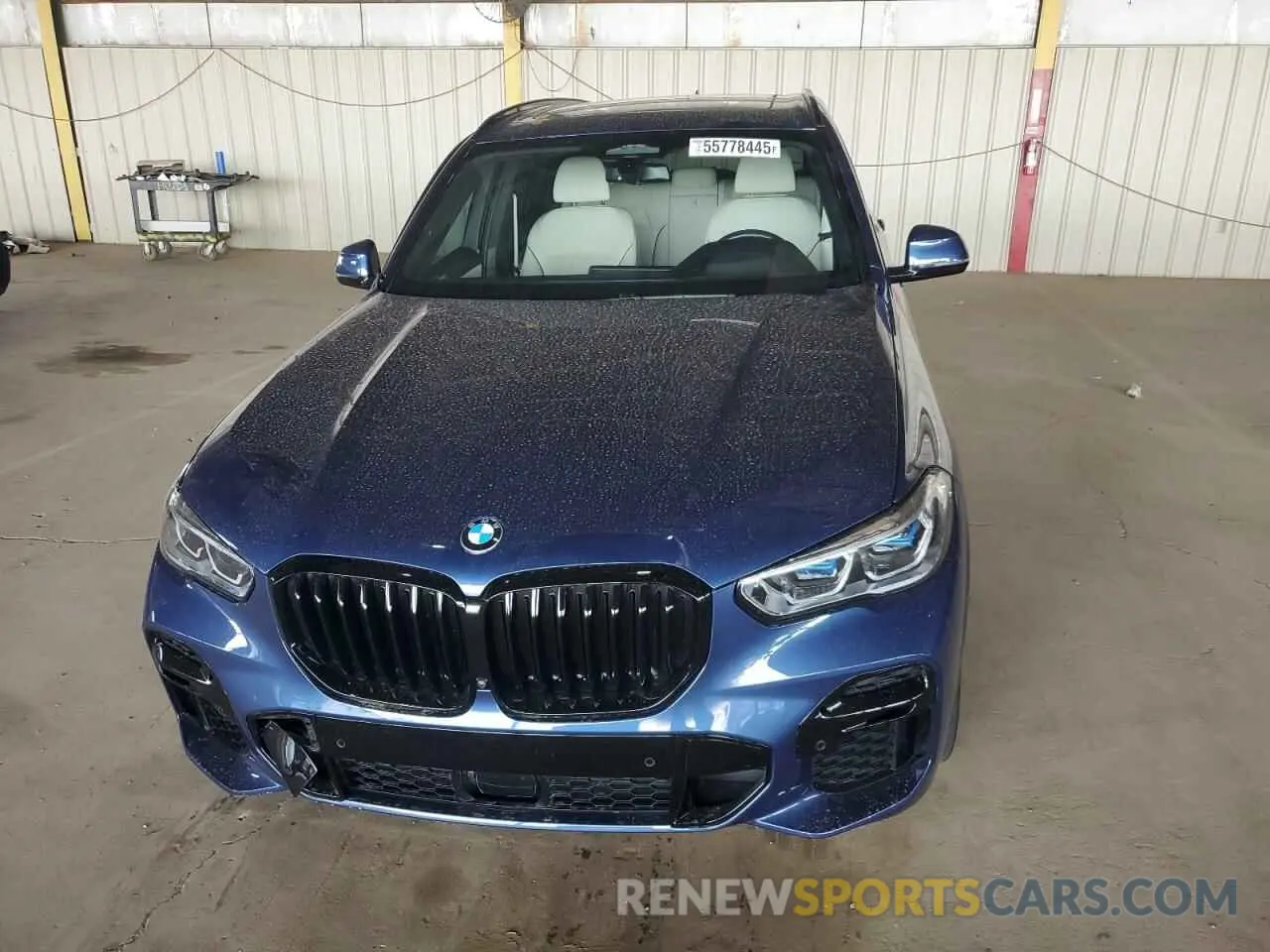 5 Photograph of a damaged car 5UXJU4C09P9P85232 BMW X5 2023