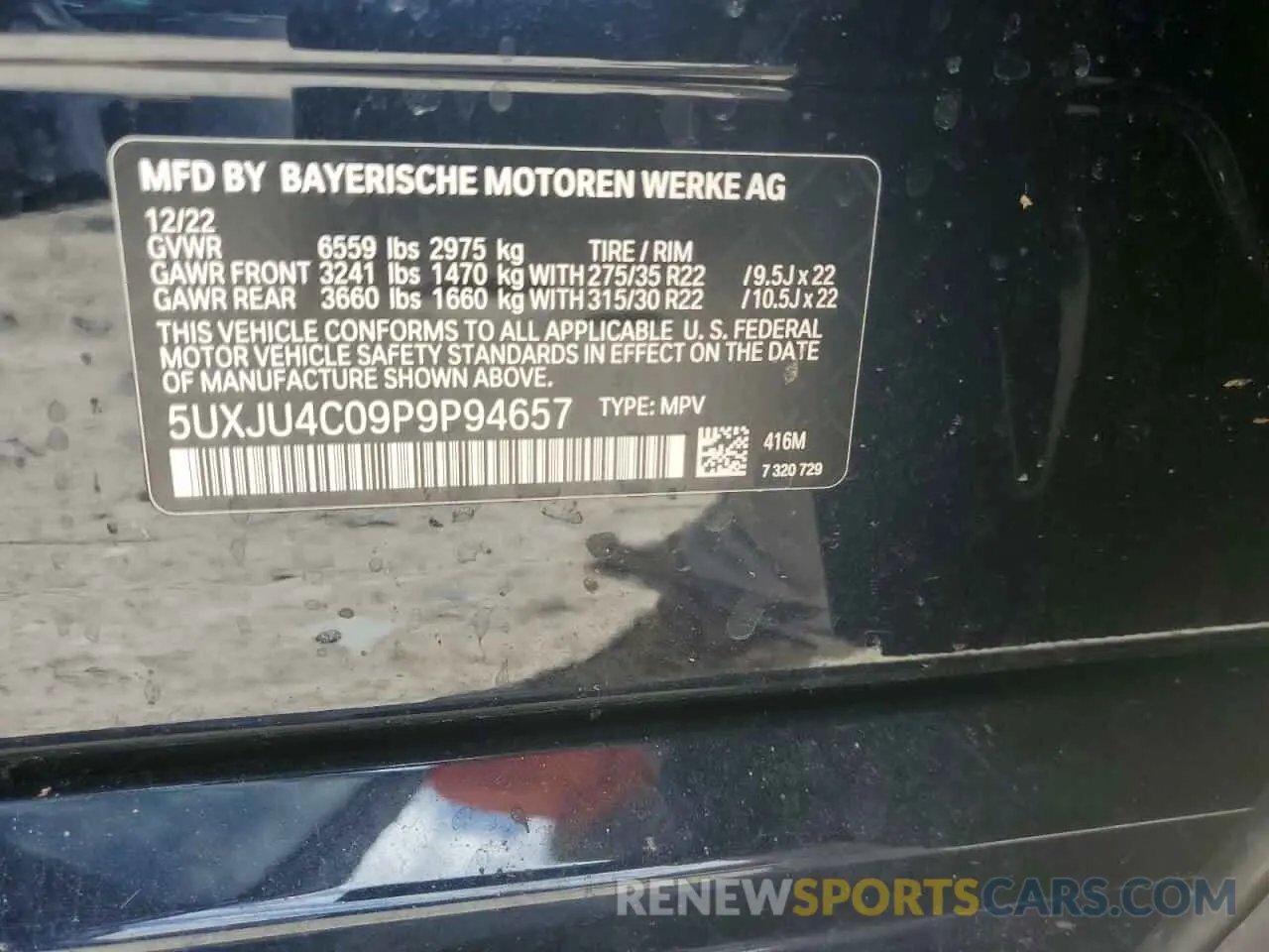 14 Photograph of a damaged car 5UXJU4C09P9P94657 BMW X5 2023