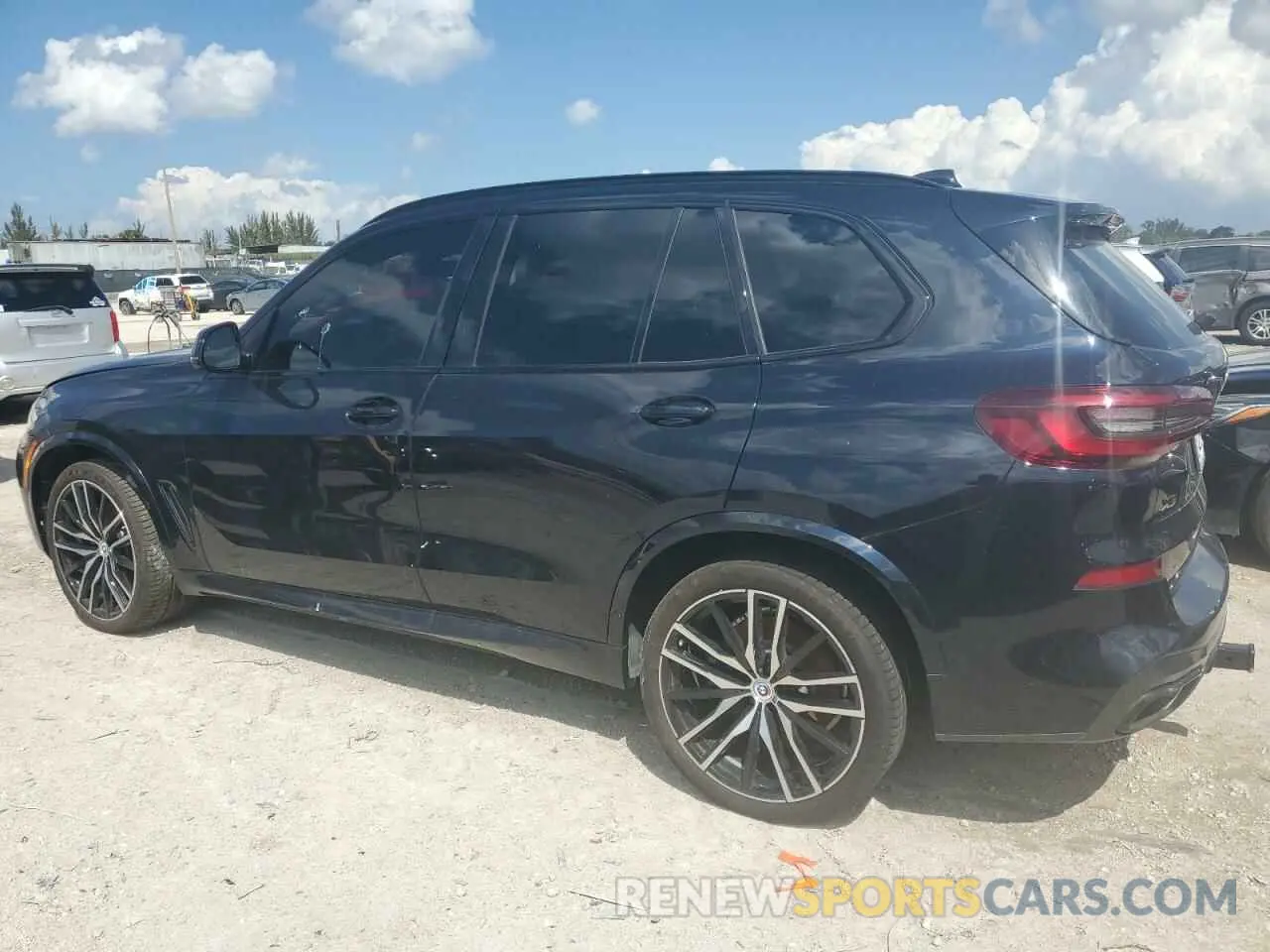2 Photograph of a damaged car 5UXJU4C09P9P94657 BMW X5 2023