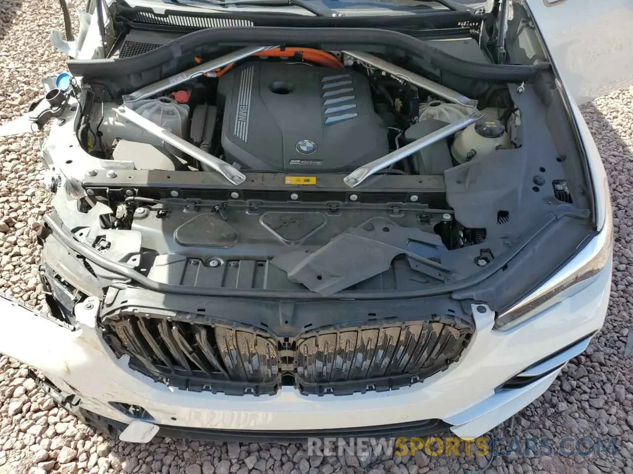 13 Photograph of a damaged car 5UXTA6C02P9N98430 BMW X5 2023